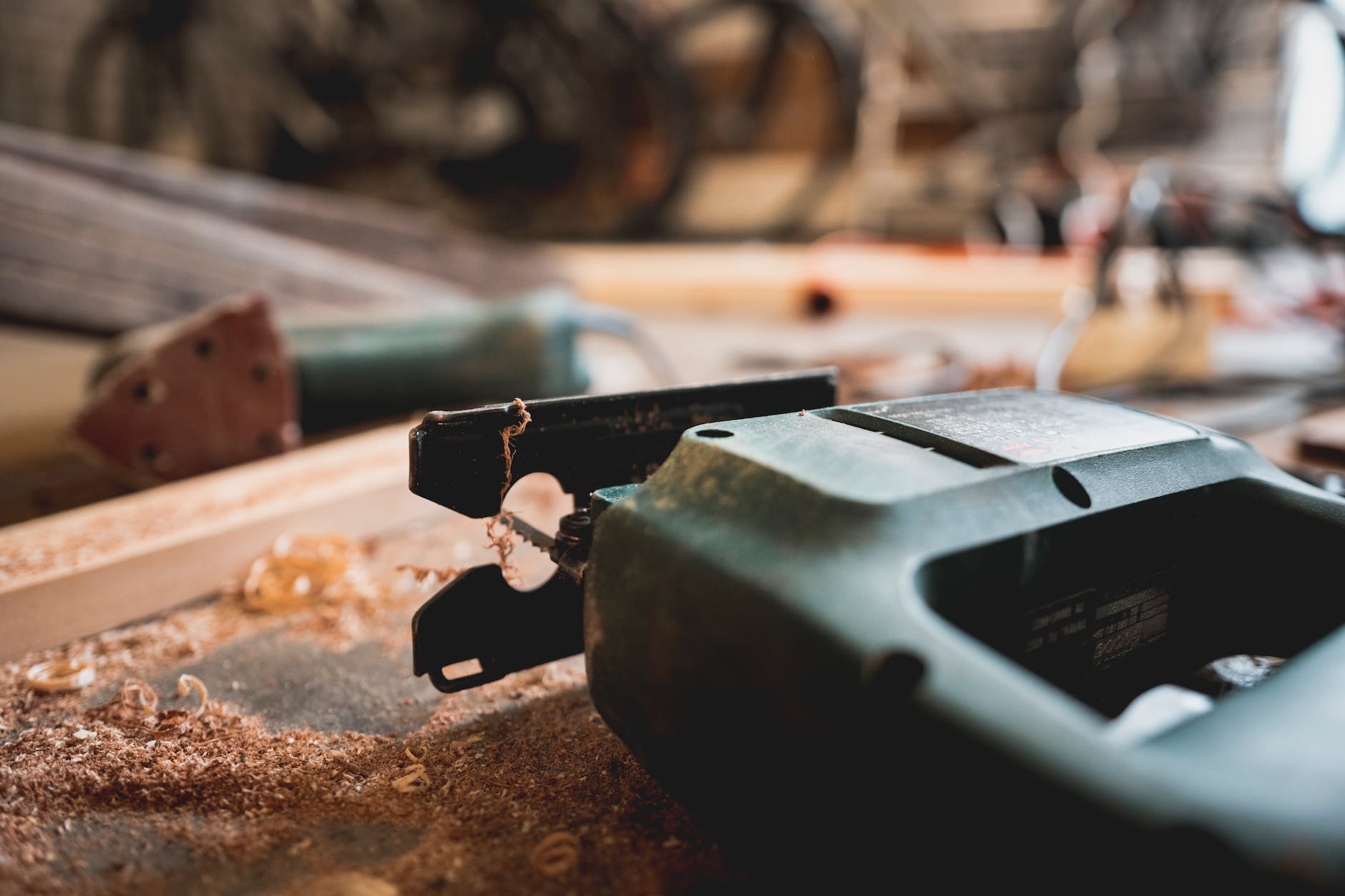 black jigsaw tool
